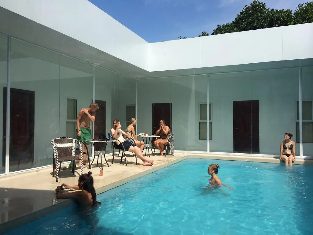 Onederz Shv Golden Lion Hostel Sihanoukville