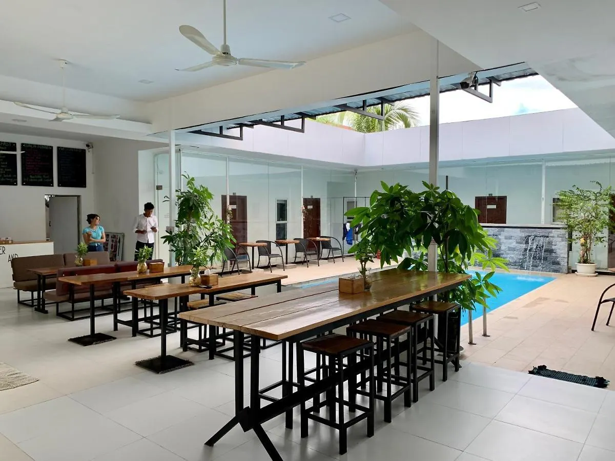 Onederz Shv Golden Lion Hostel Sihanoukville Cambodia